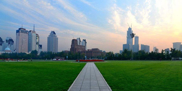 One Day Dalian City Tour