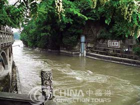 Dujiangyan Irrigation System, Chengdu Attractions, Chengdu Travel Guide