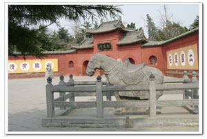 White Horse Temple, the fist Chinese Buddhism temple and masterpiece of Chinese architecture