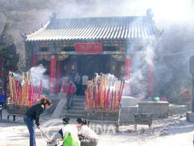 Dalian Xiangshui Taoist Temple, Dalian Attractions, Dalian Travel Guide