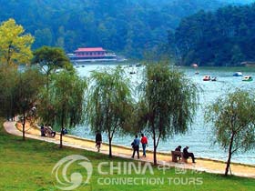 Guiyang Qianling Park, Guiyang Attractions, Guiyang Travel Guide