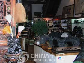Local shop of Tunxi, Huangshan Attractions, Huangshan Travel Guide