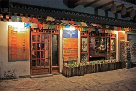 A Bu Lu Zi Tibetan Restaurant, Jiuzhaigou Restaurants, Jiuzhaigou Travel Guide